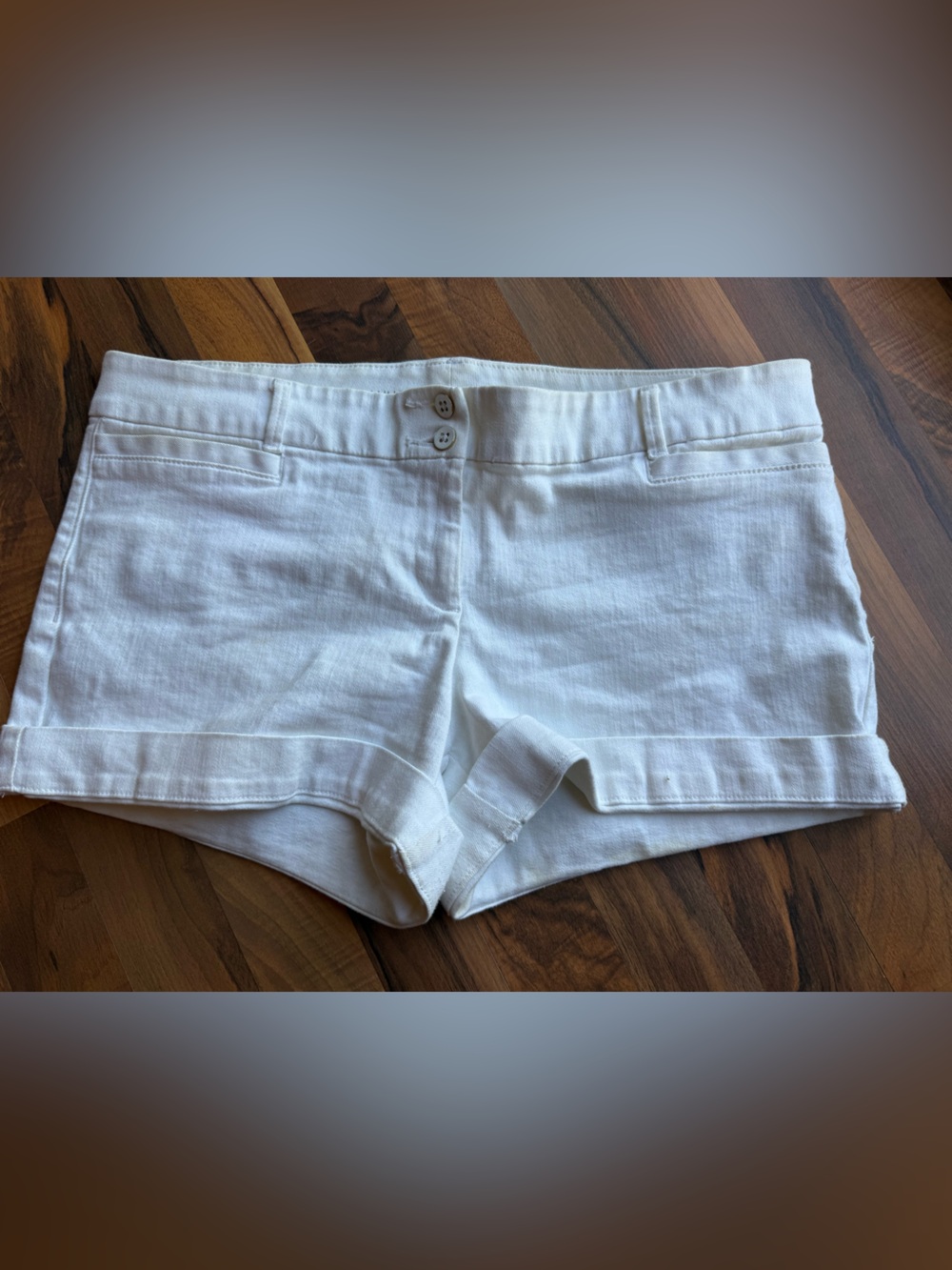 The Limited White Cuffed Women's Shorts